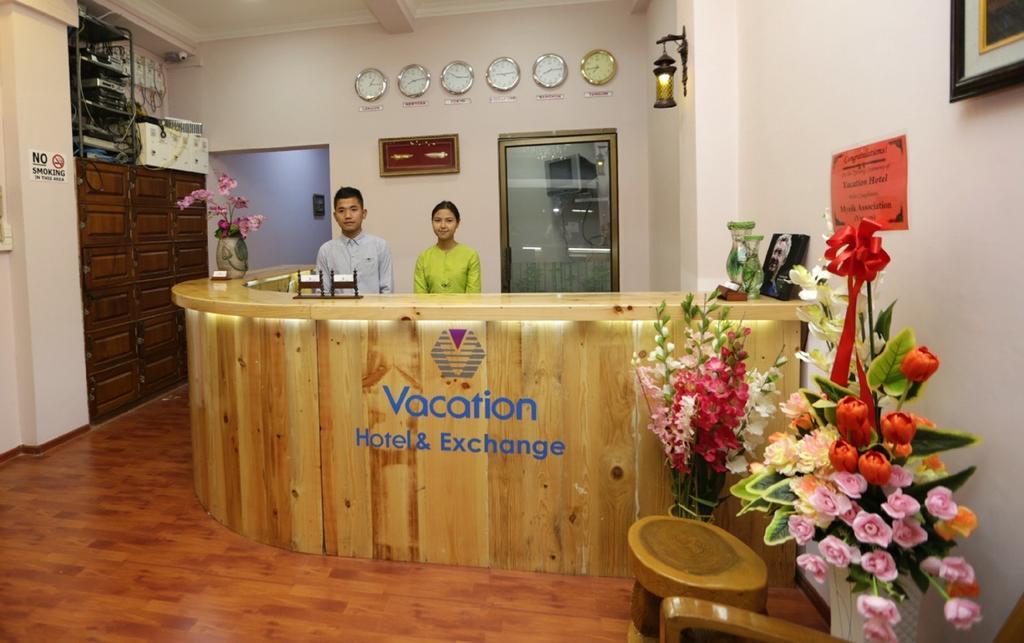 Vacation Hotel Янгон Экстерьер фото