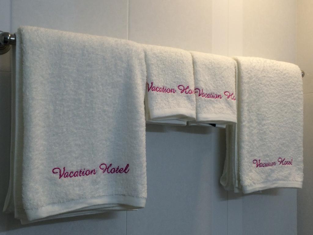 Vacation Hotel Янгон Экстерьер фото